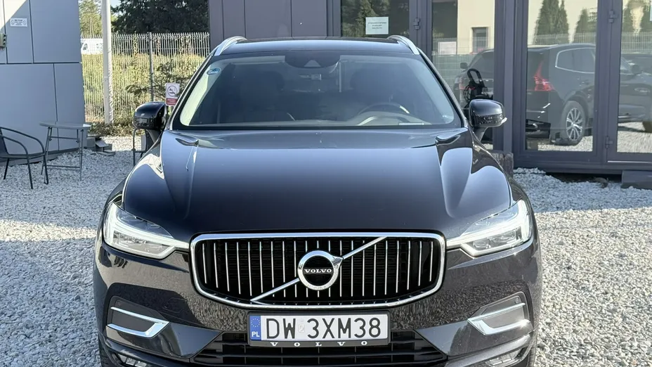VOLVO XC60 -