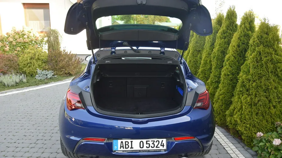 OPEL Astra -