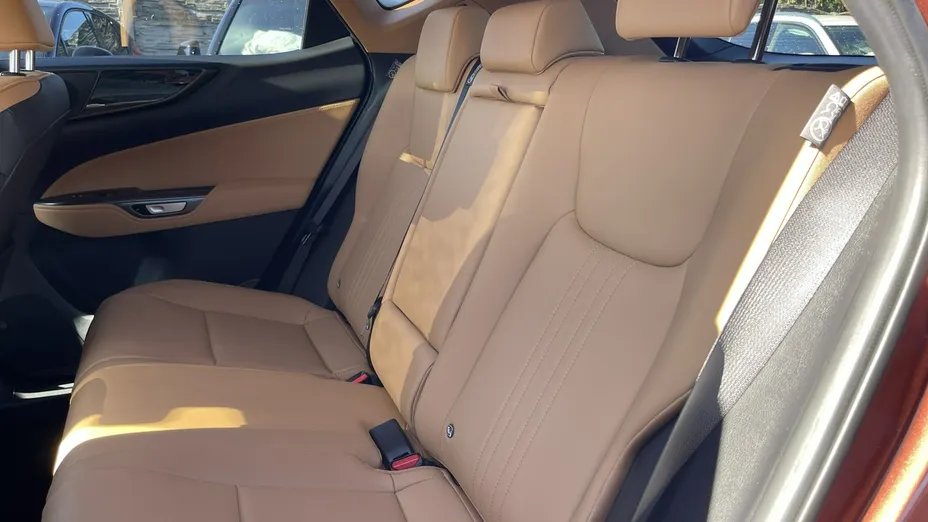 LEXUS NX -