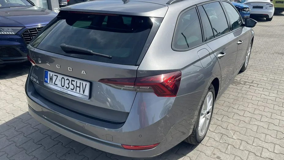 SKODA Octavia -