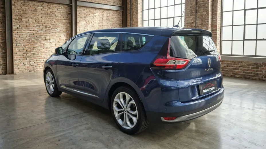 RENAULT Grand Scenic -