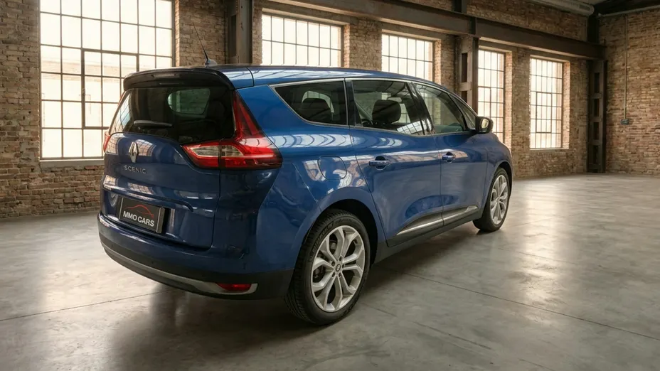 RENAULT Grand Scenic -