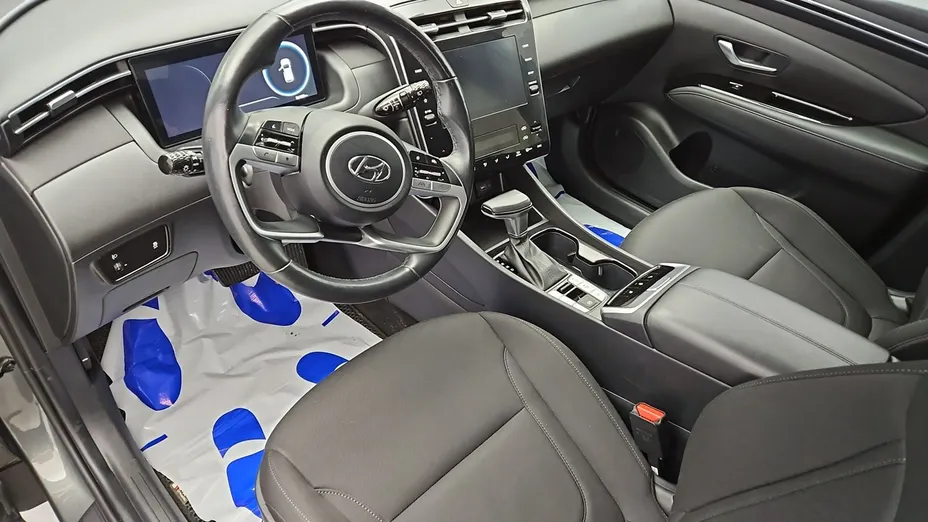 HYUNDAI Tucson -