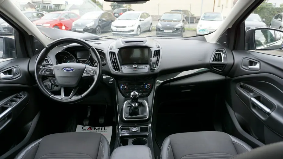 FORD Kuga -
