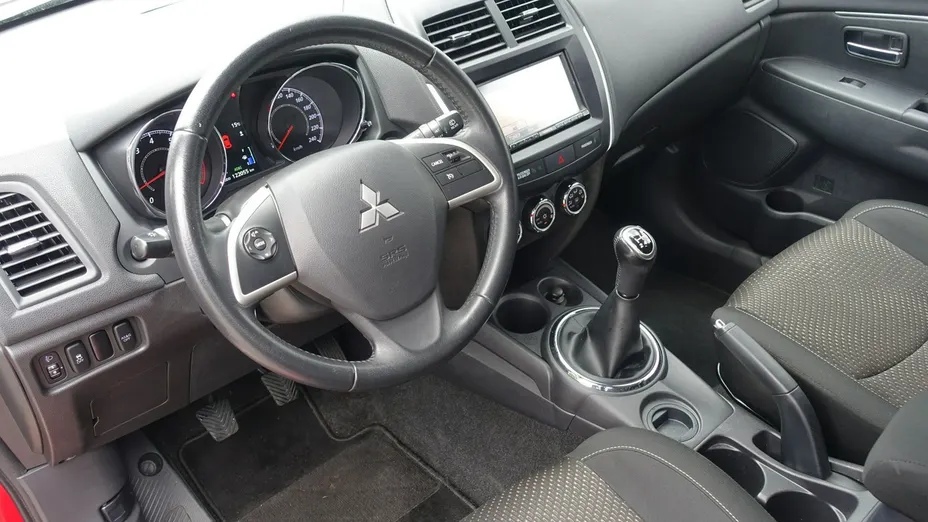MITSUBISHI ASX -
