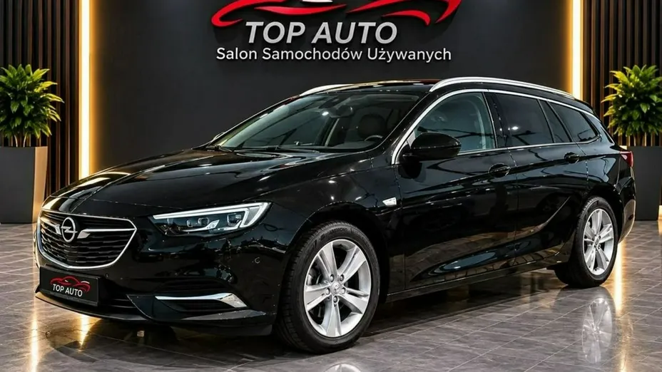 OPEL Insignia -