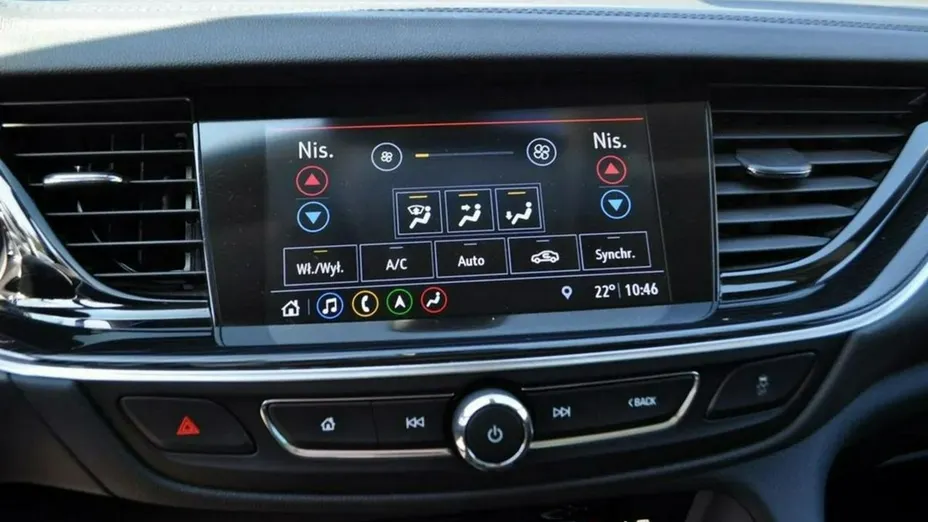 OPEL Insignia -