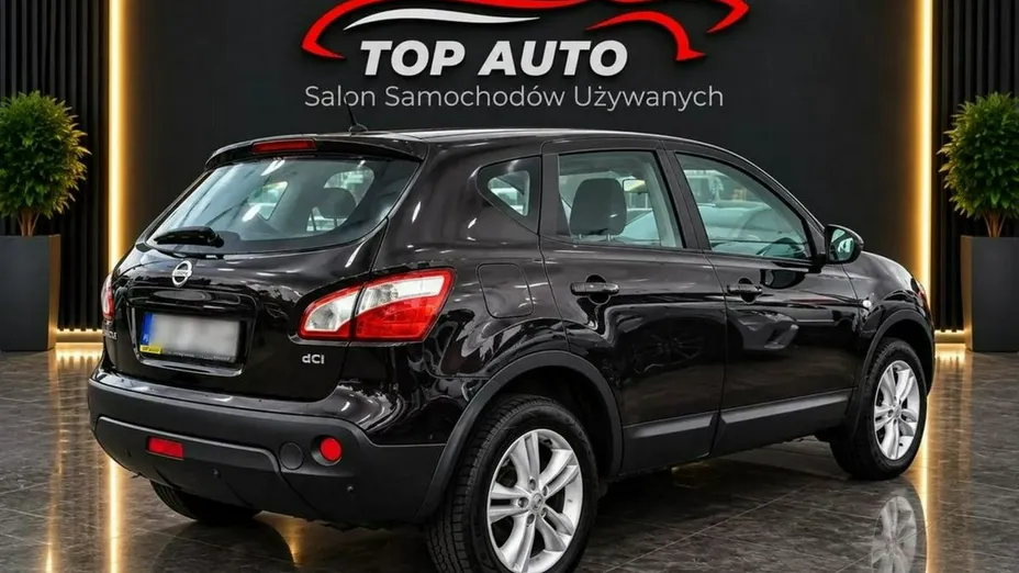 NISSAN Qashqai -
