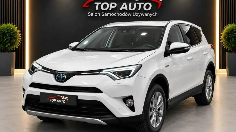 TOYOTA RAV4 -