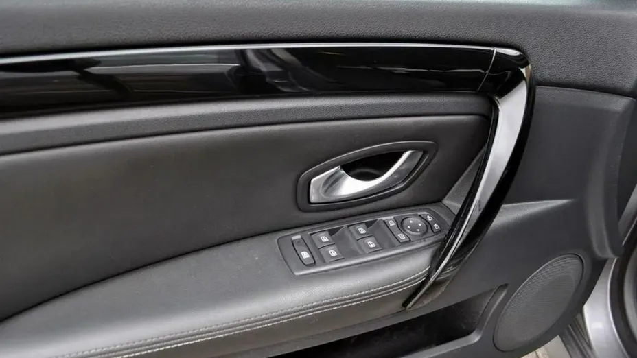 RENAULT Laguna -