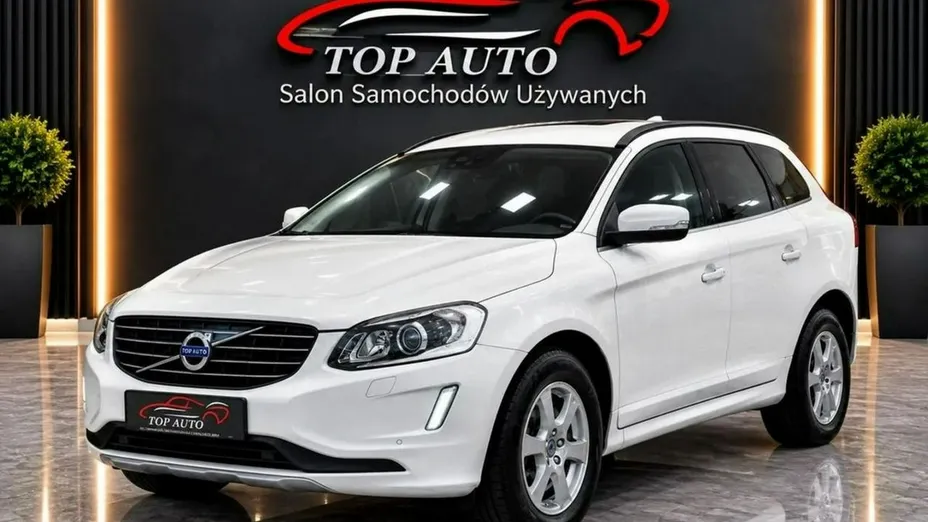 VOLVO XC60 -