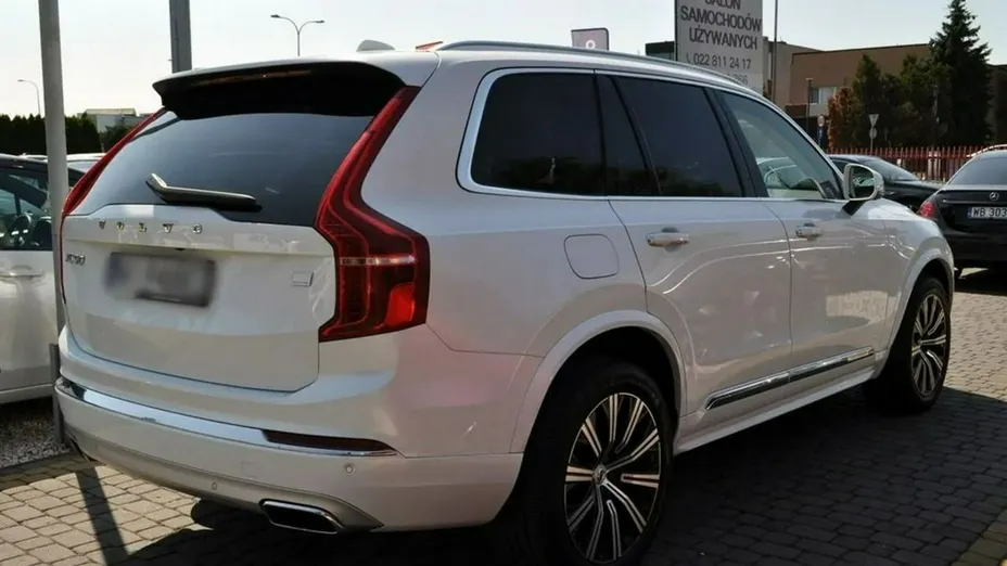 VOLVO XC90 -