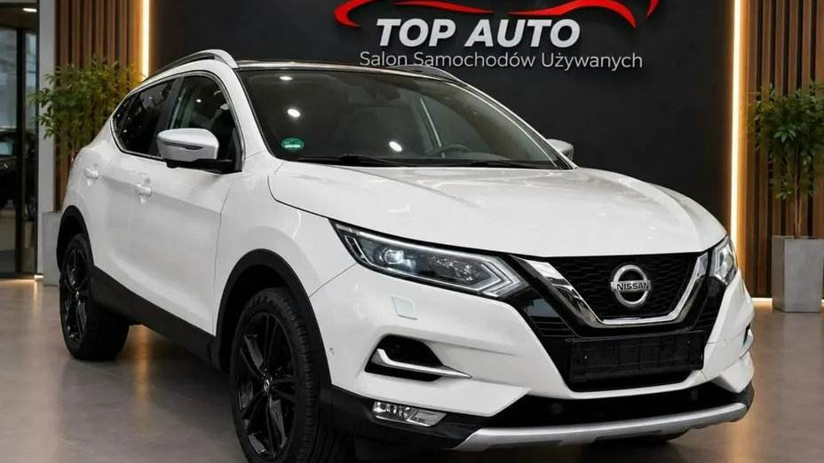 NISSAN Qashqai -