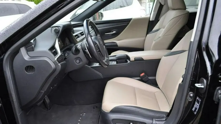 LEXUS ES -