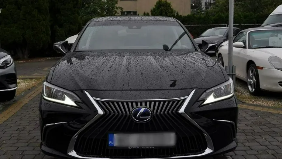 LEXUS ES -