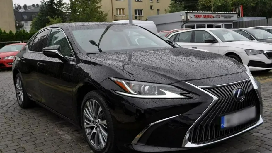 LEXUS ES -