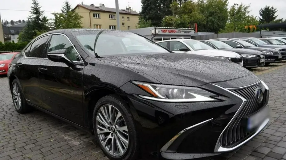 LEXUS ES -