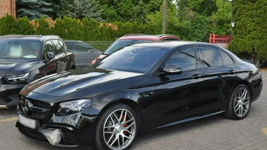 MERCEDES-BENZ E Klasa -
