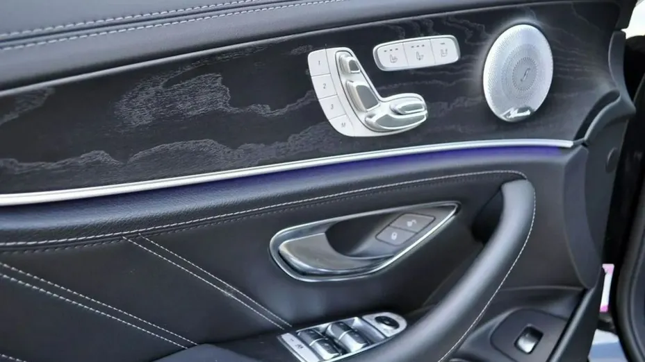 MERCEDES-BENZ E Klasa -
