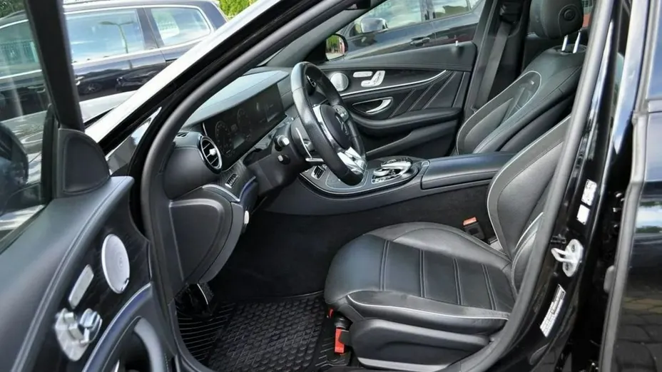 MERCEDES-BENZ E Klasa -