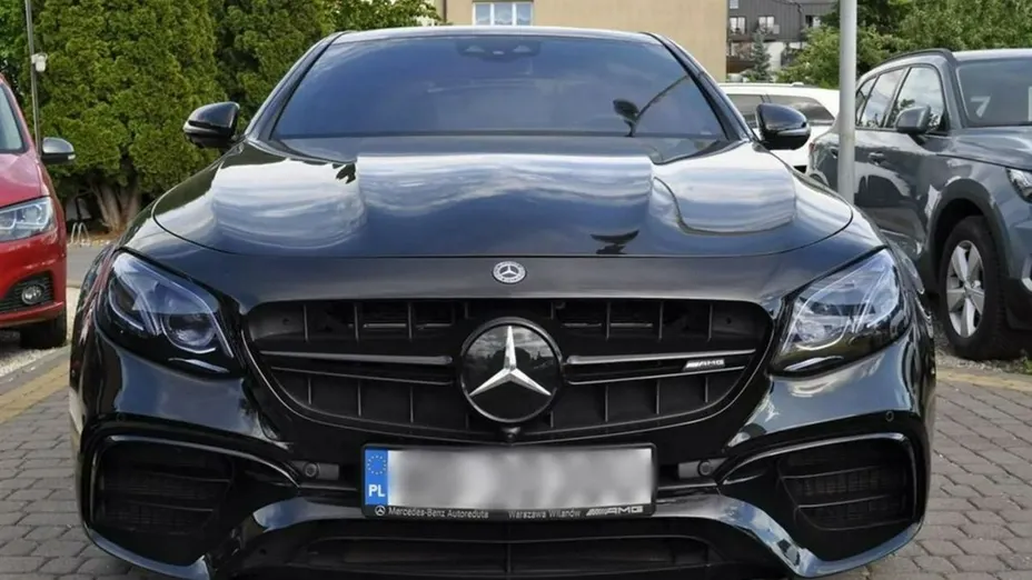 MERCEDES-BENZ E Klasa -
