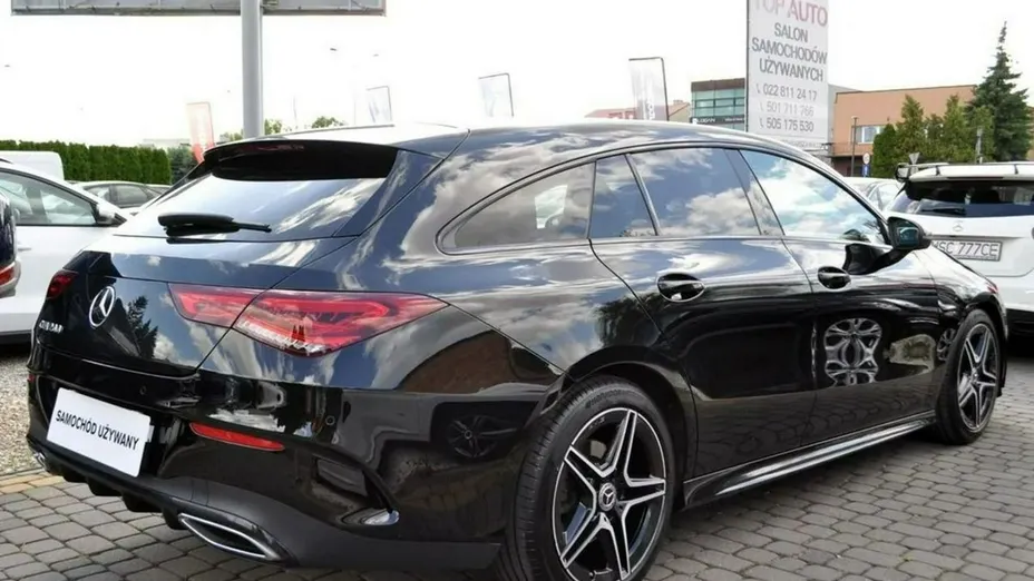 MERCEDES-BENZ CLA -
