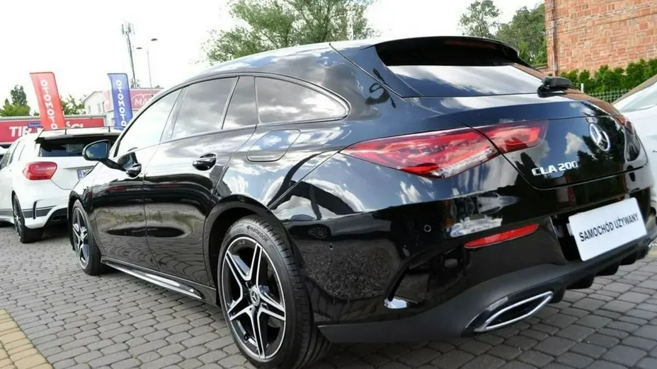 MERCEDES-BENZ CLA -