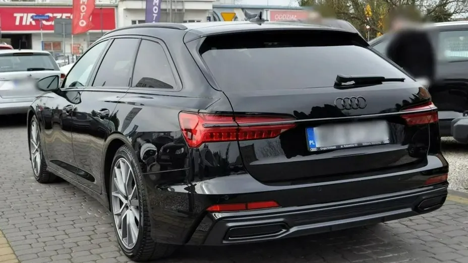 AUDI A6 Avant -