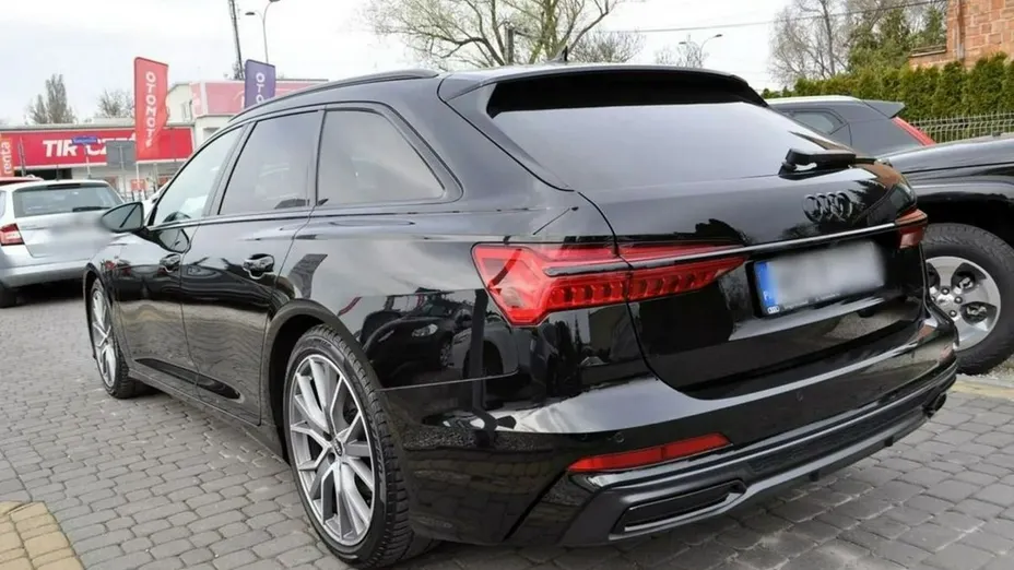 AUDI A6 Avant -