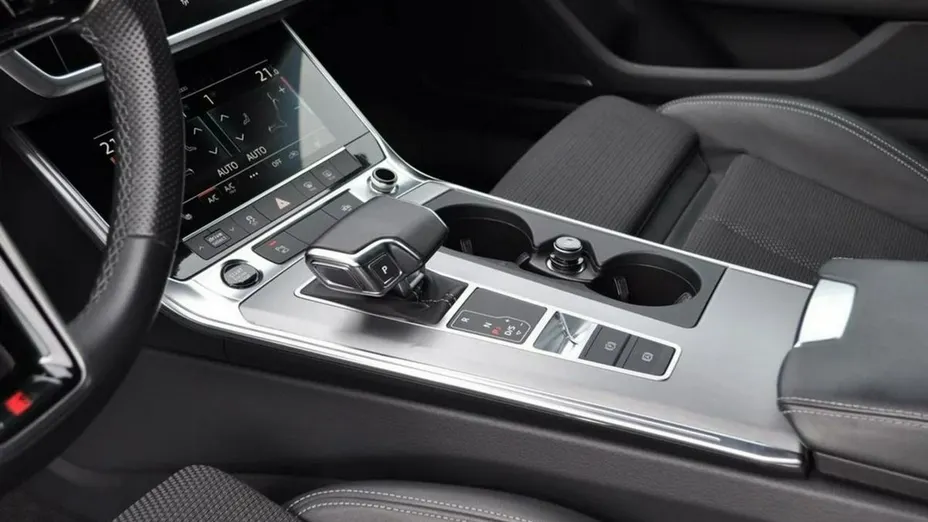 AUDI A6 Avant -