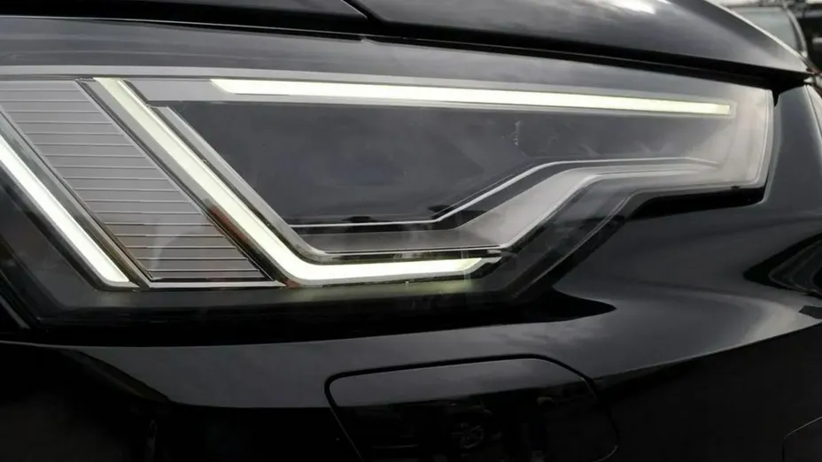 AUDI A6 Avant -