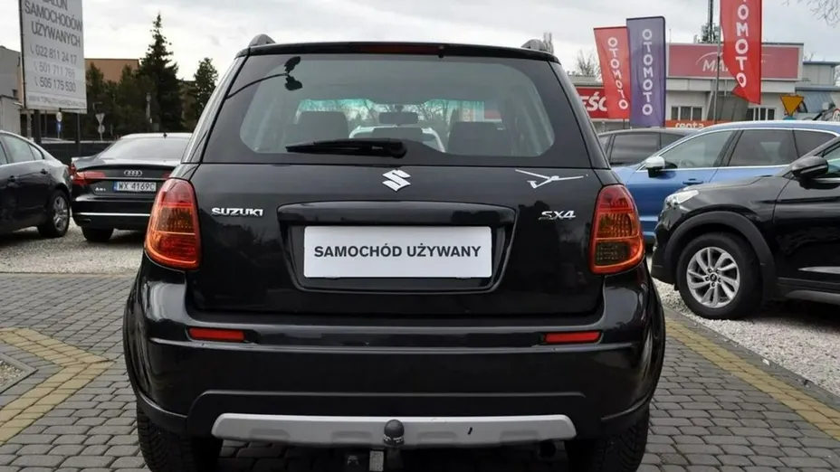 SUZUKI SX4 -