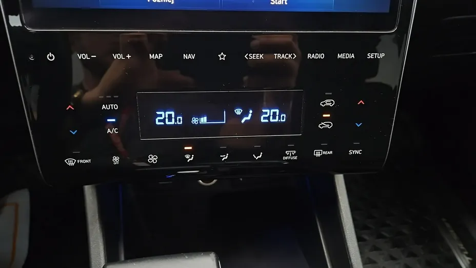 HYUNDAI Tucson -