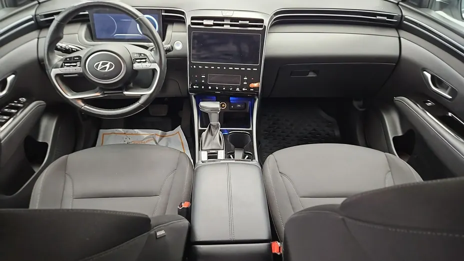 HYUNDAI Tucson -