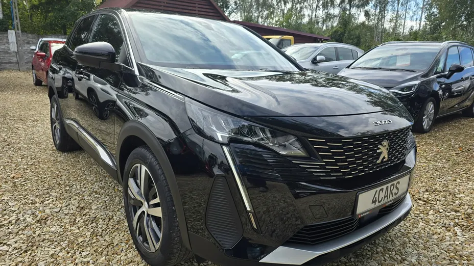 PEUGEOT 3008 -