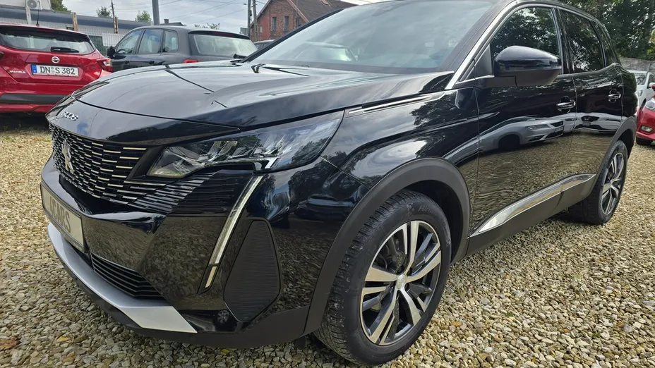 PEUGEOT 3008 -