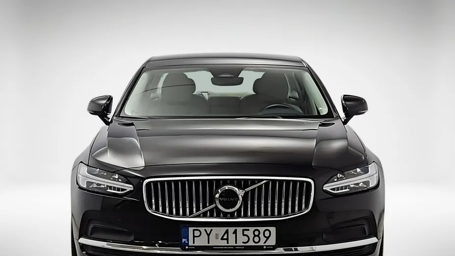 VOLVO S90 -