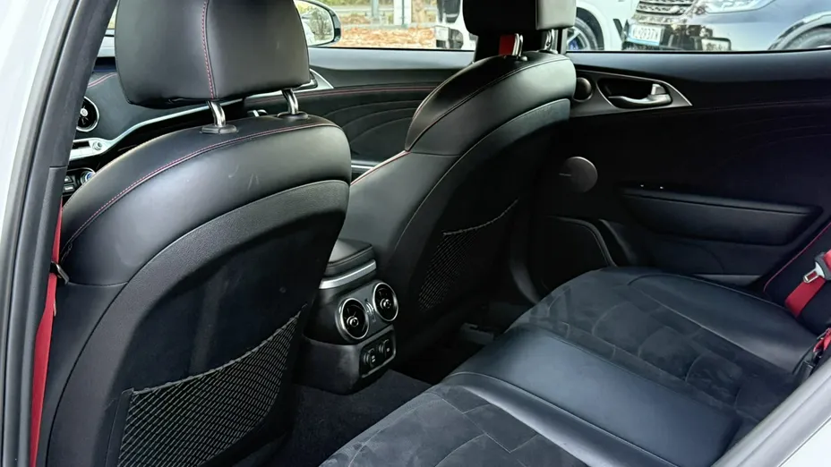KIA Stinger -