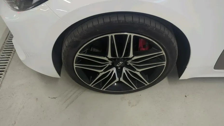 KIA Stinger -