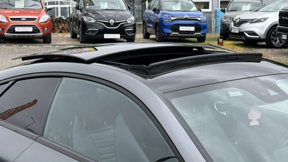 MERCEDES-BENZ E Klasa -