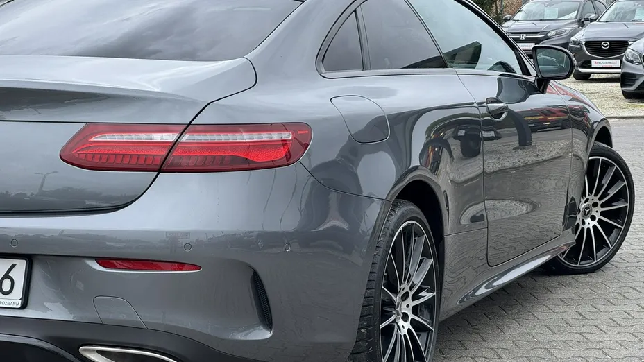 MERCEDES-BENZ E Klasa -