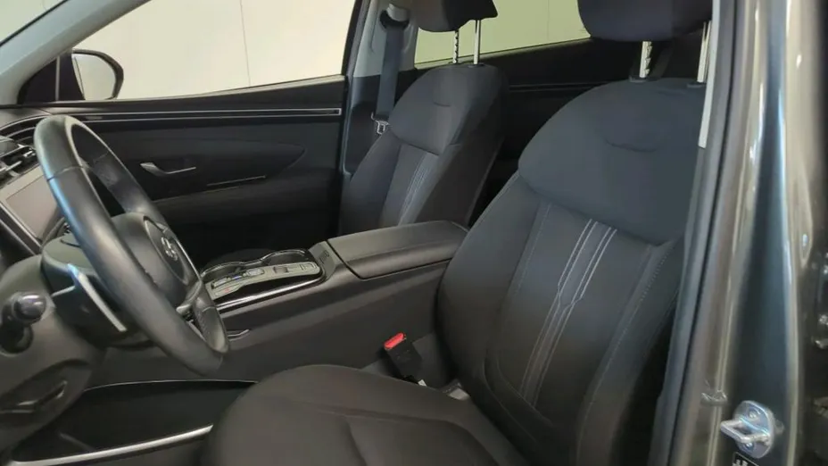 HYUNDAI Tucson -