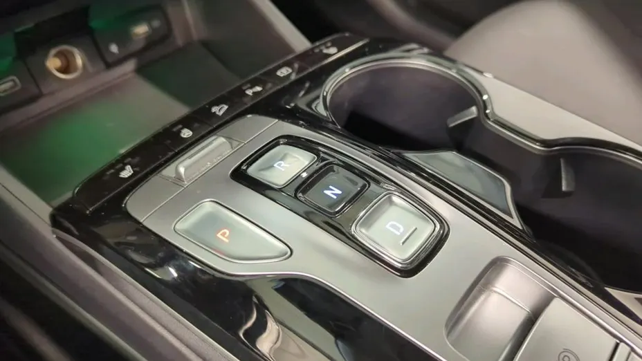 HYUNDAI Tucson -