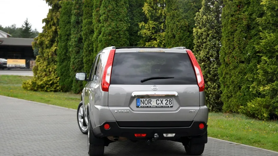 NISSAN X-Trail -