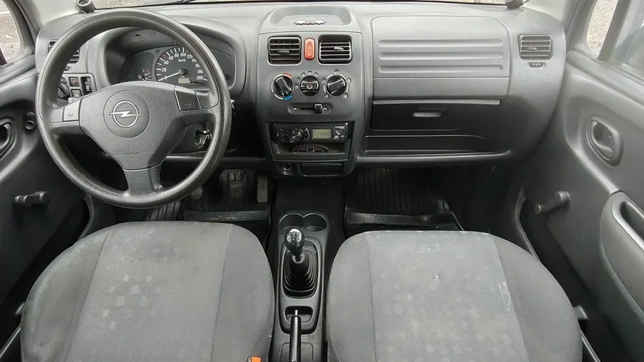 OPEL Agila -