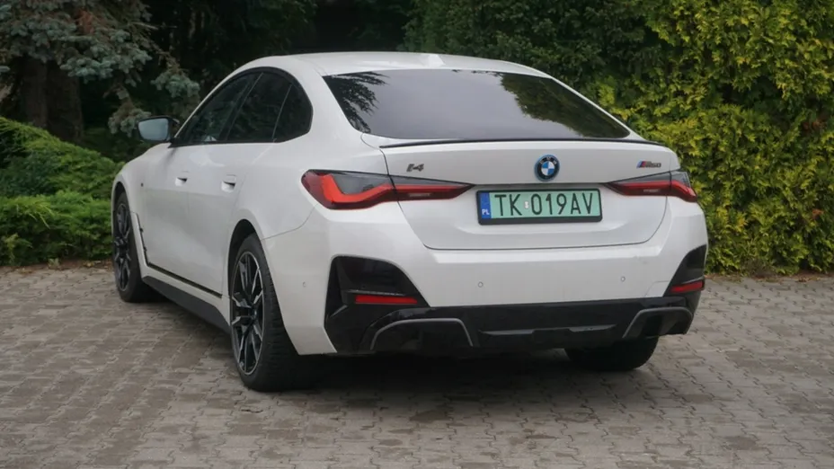 BMW i4 -