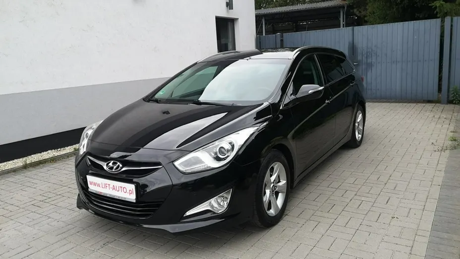 HYUNDAI i40 -