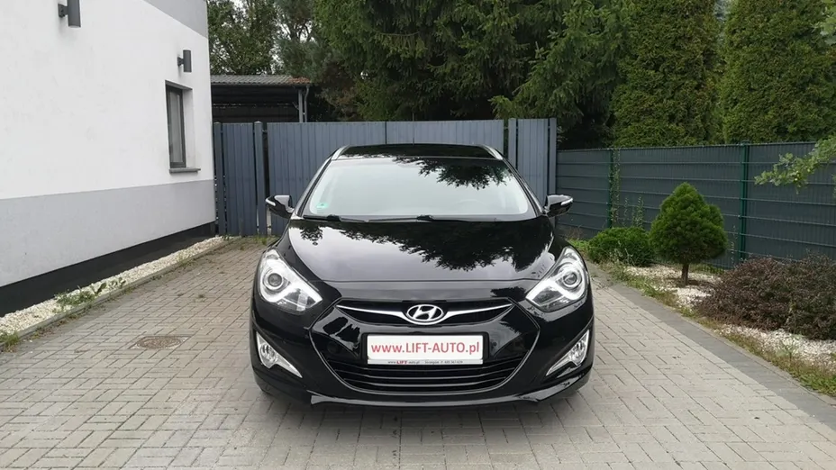 HYUNDAI i40 -