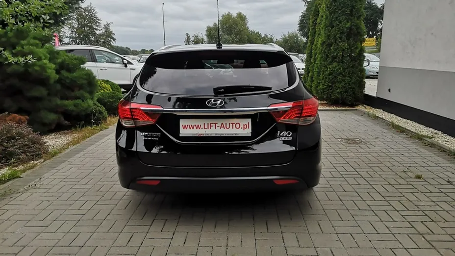HYUNDAI i40 -