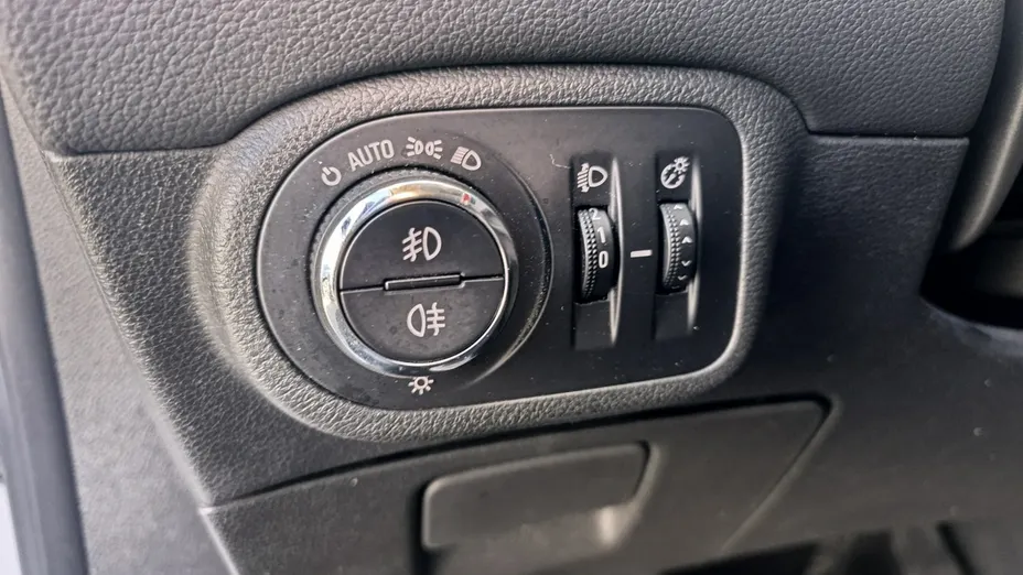OPEL Zafira -